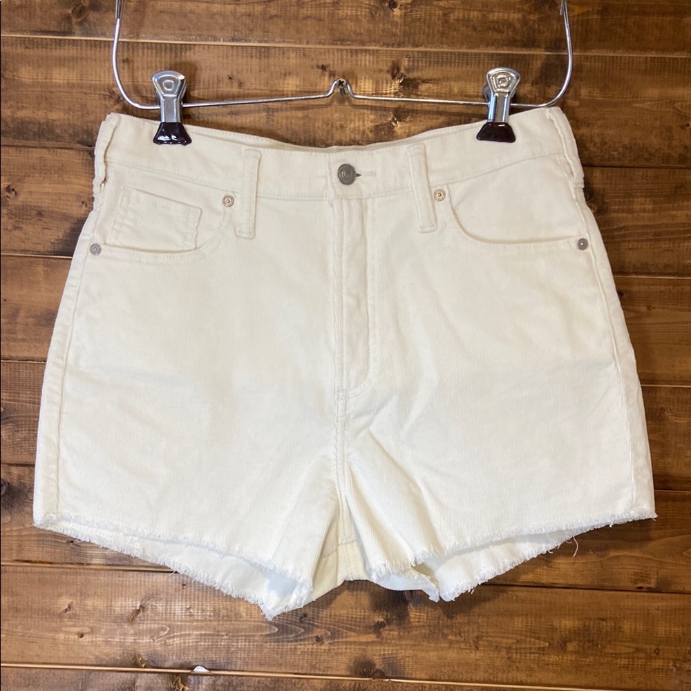 Silver Jeans Denim Shorts - White - Size 6 (28)